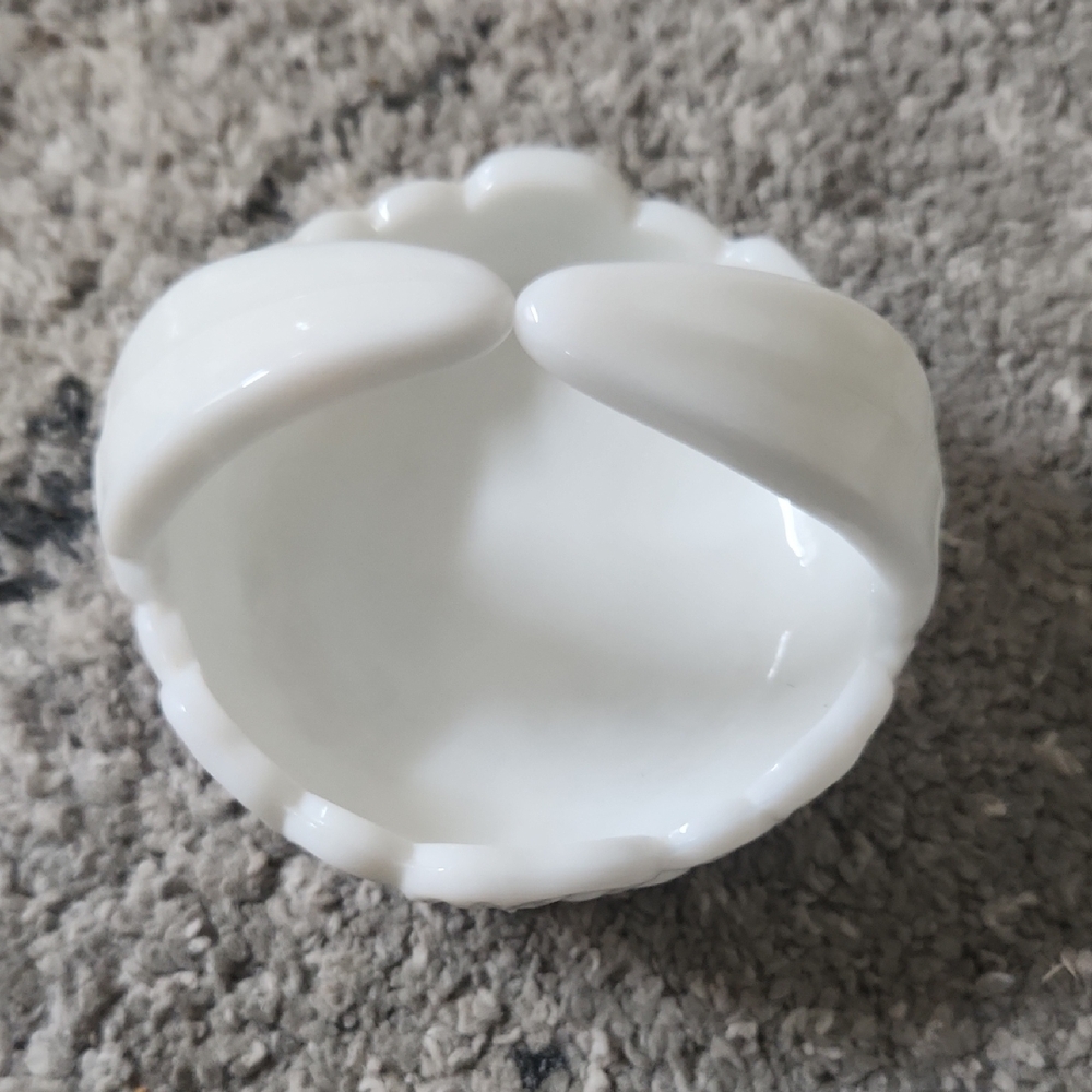 Elegant White Ceramic Bowl